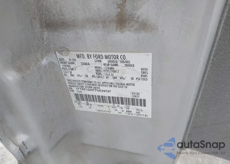 2007 Ford F-150 Stx/Xl/Xlt z USA, uszkodzony, nr VIN 1FTRF12W77NA39727